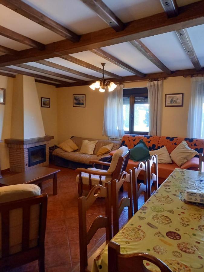 Casa Rural La Cerra Navalguijo Zewnętrze zdjęcie